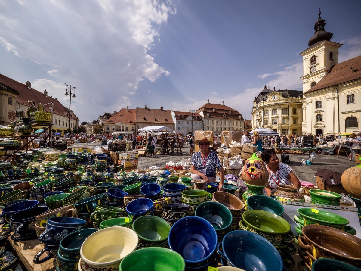 Târgul Olarilor de la Sibiu a ajuns la cea de-a 51-a ediție GALERIE FOTO