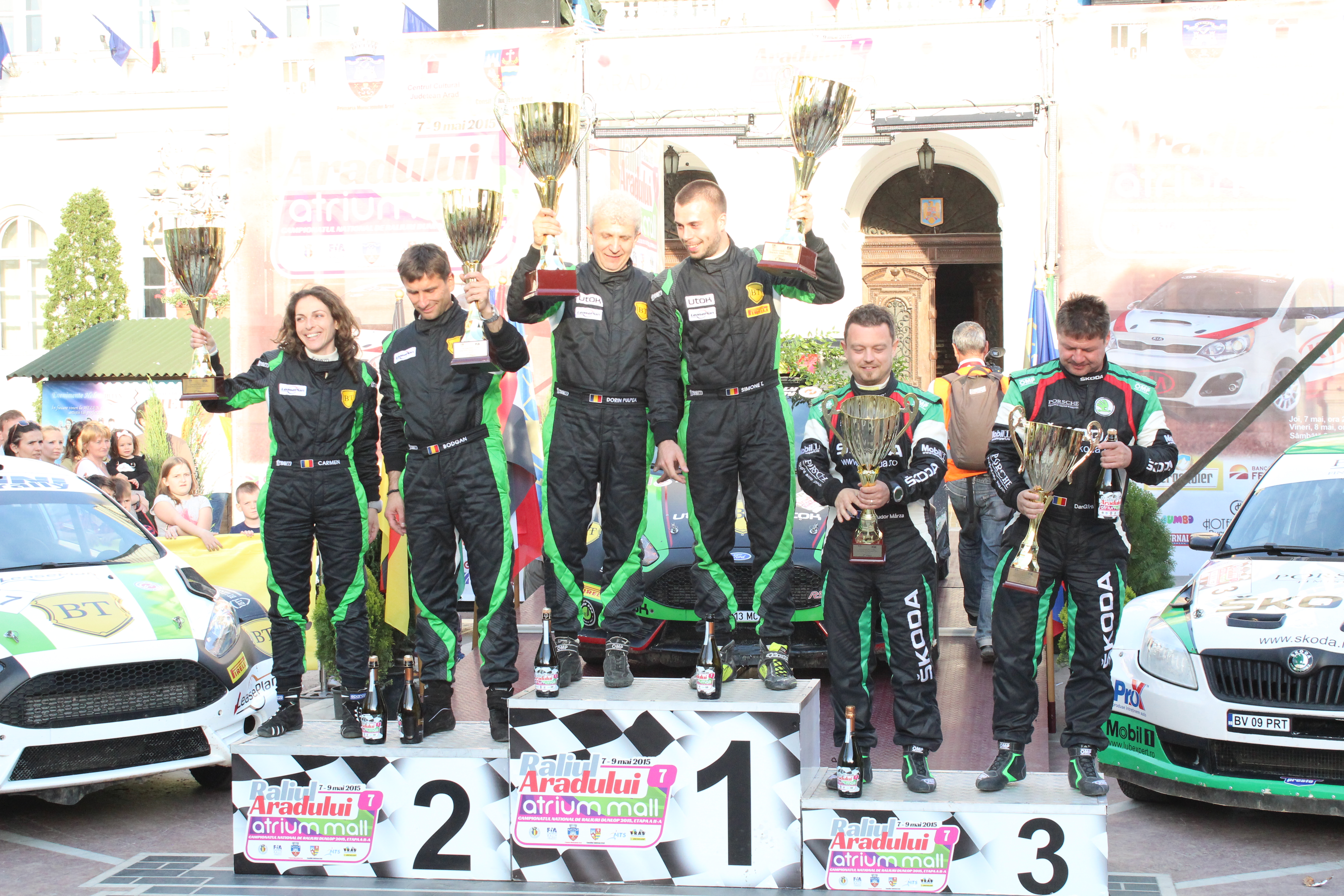 RALIUL ARADULUI: Tempestini rupe podiumurile și inimile fetelor / FOTO
