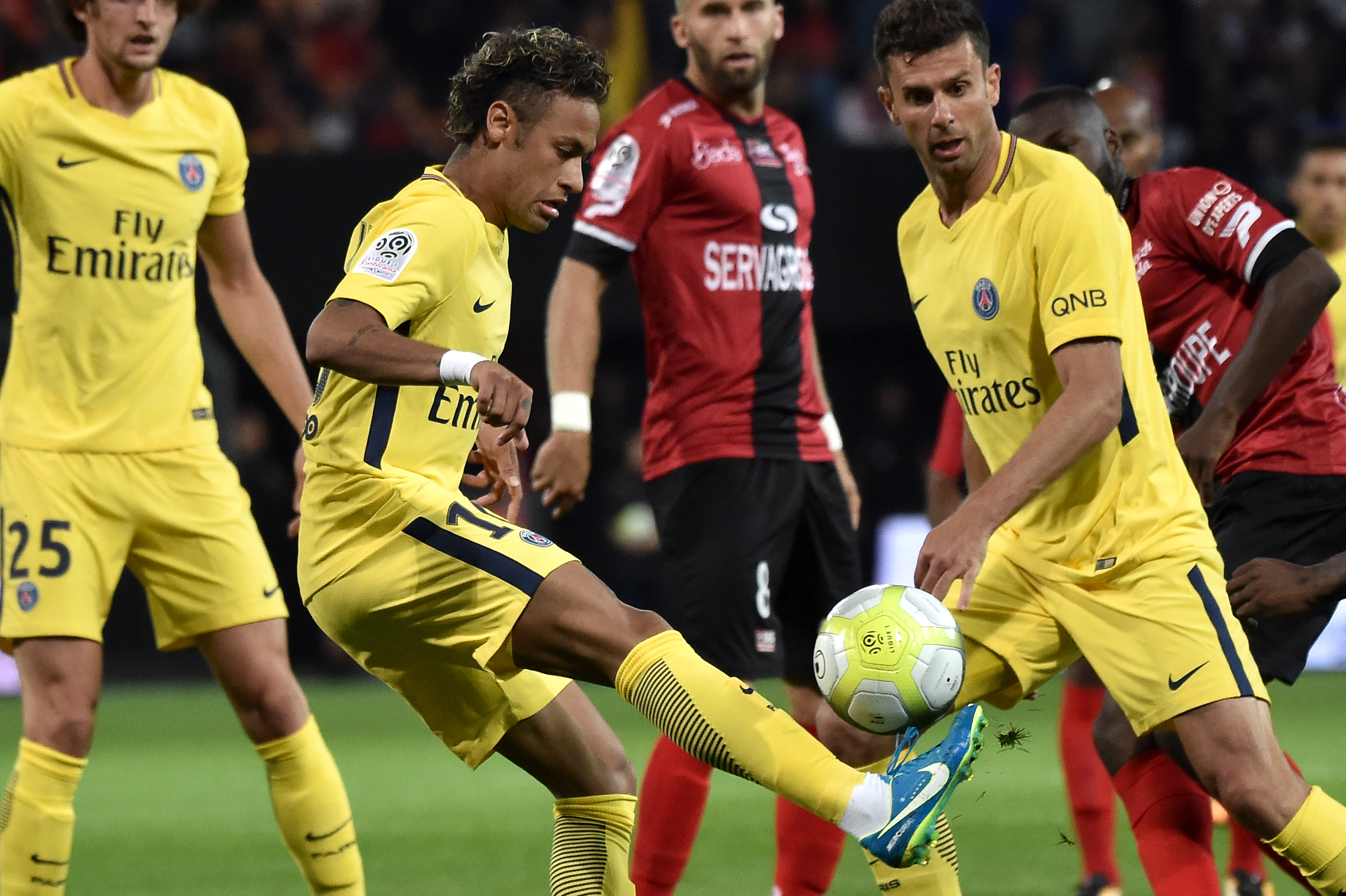 Franța, etapa a doua. Neymar, gol și assist la debutul pentru PSG. Bielsa, surclasat fără portar la Strasbourg. Show Falcao! | FOTO&VIDEO