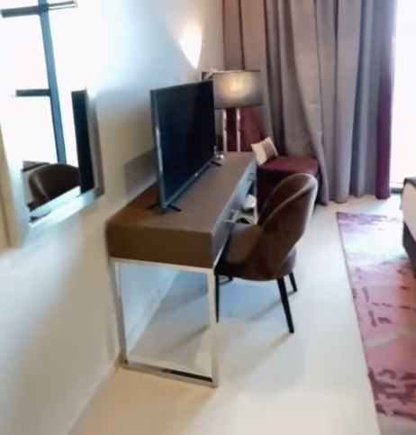 Motivul pentru care Bianca Drăgușanu își vinde apartamentul din Dubai. Imagini cu locuința pe care a scos-o la vânzare cu 398.000 de euro