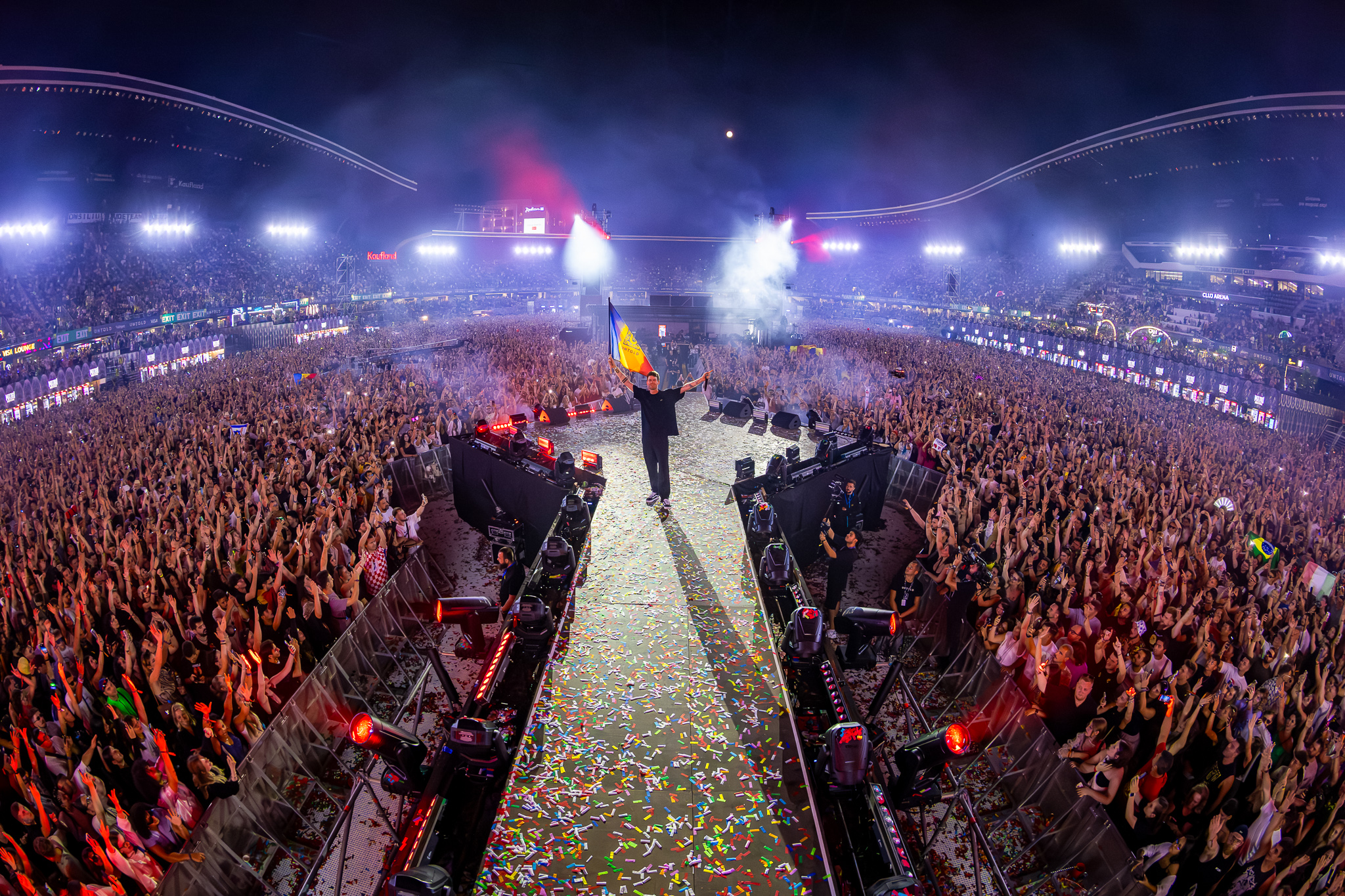 Schimbare de ultim moment la UNTOLD 2025. Paraziții și Vama și-au anulat concertele