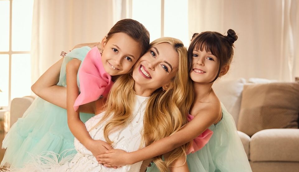 Primele imagini cu Andreea Bălan la noua emisiune, după ce și-a dat demisia de la Antena 1. La ce post apare: „Sunt tare fericită”