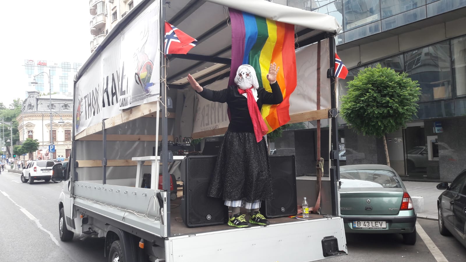 GALERIE FOTO/ Bucharest Pride organizare 2018. Cuplul Coman-Hamilton, vedeta evenimentului