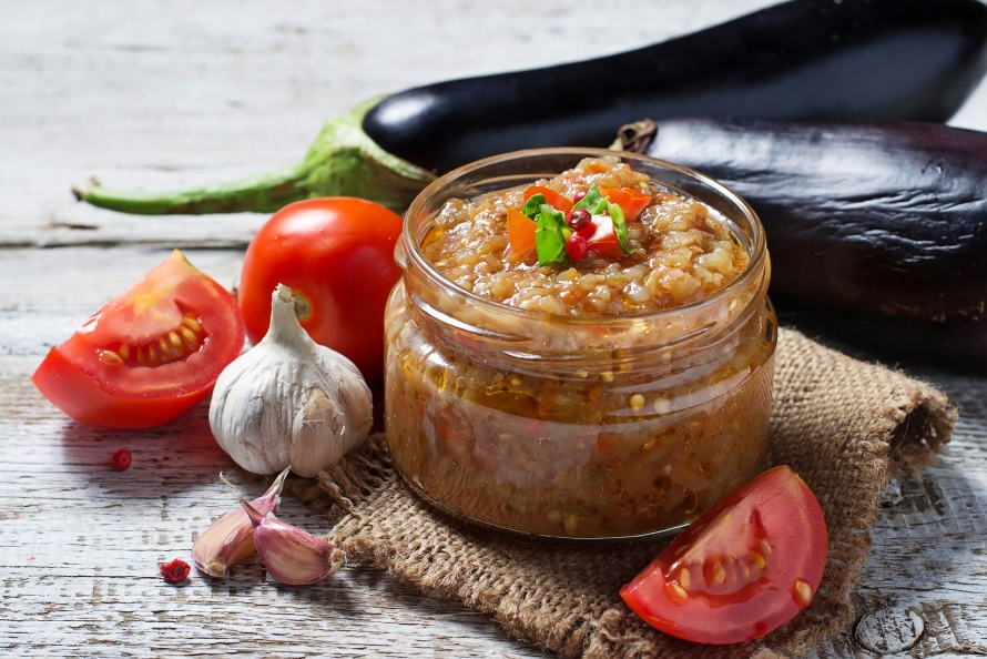 Zacuscă - rețete de încercat pentru o zacuscă delicioasă