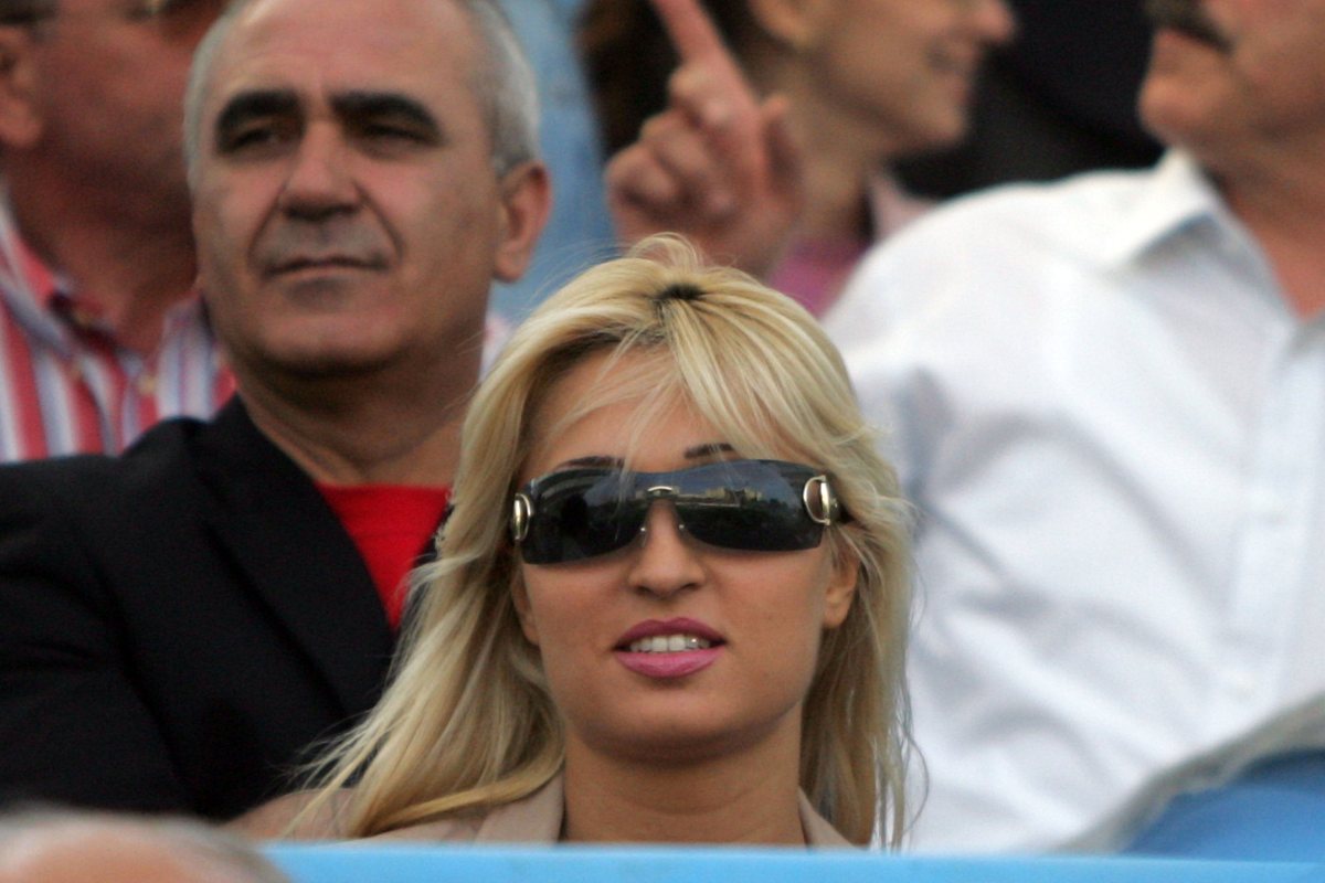 Walter Zenga a confirmat despărțirea de Raluca: "Nu o mai recunosc pe femeia care mi-a stat alături timp de 14 ani de căsnicie"