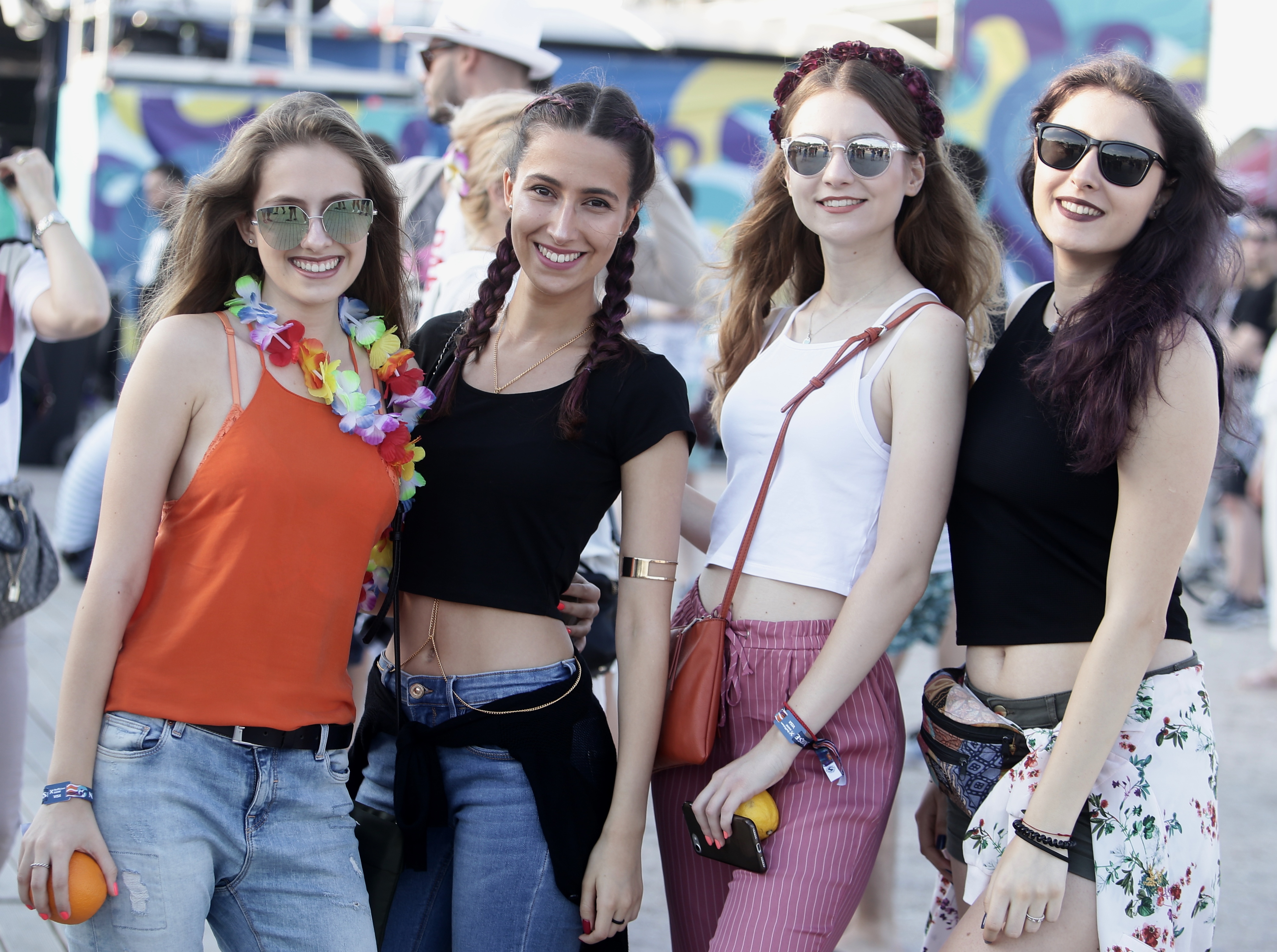 GALERIE FOTO/ Neversea 2018, spectacolul de dincolo de scenă. Frumoasele festivalului de la malul mării!