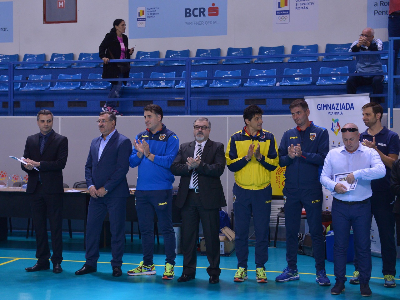 Belodedici, asaltat de fotbaliste. S-a întâmplat la Gimnaziada de la Izvorani. FRF mizează pe disciplinele care au votat cu actuala conducere