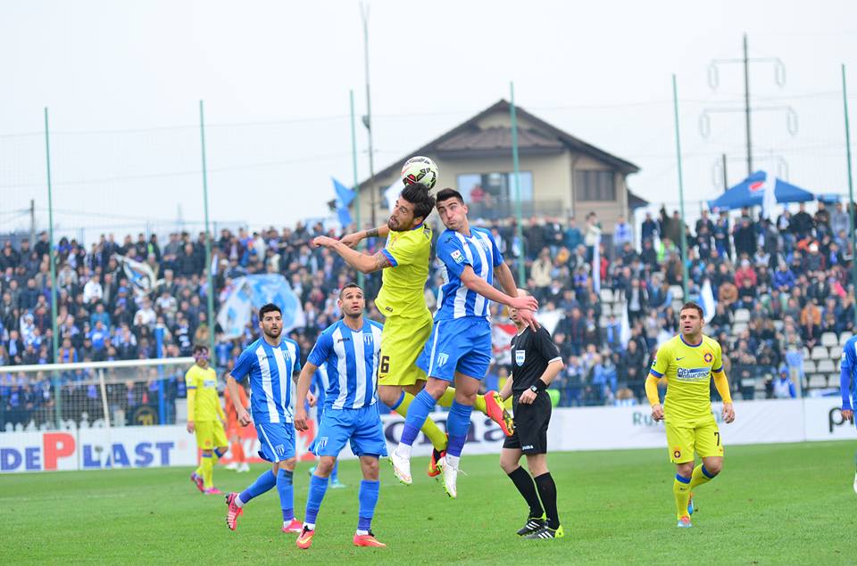 CSU CRAIOVA - STEAUA 0-0. AutoBAZA pe arbitru! / FOTO&VIDEO