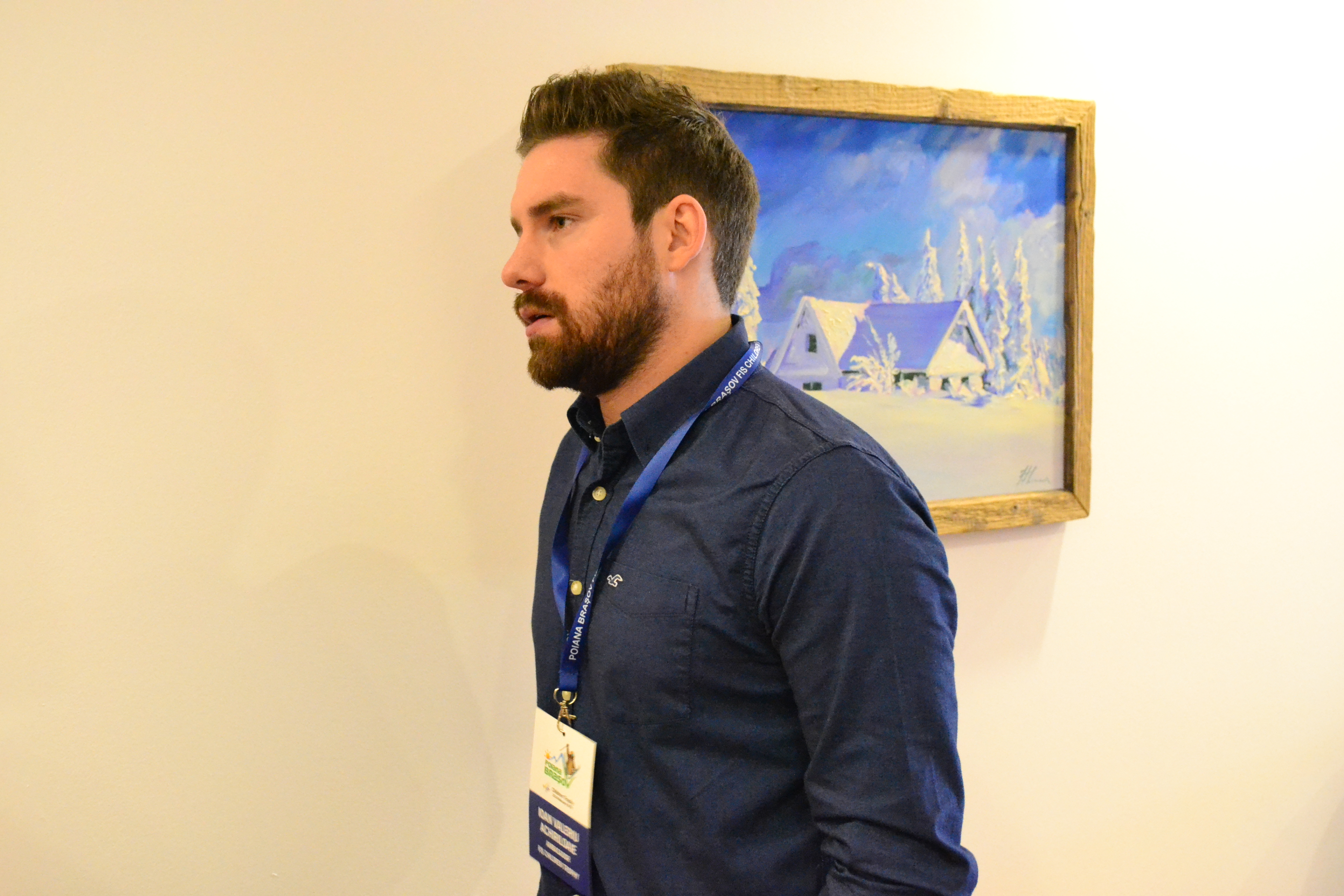 Schiorul Ioan Achiriloaie, primul sportiv român calificat la Jocurile Olimpice de Iarnă 2018, este unic în lume. Brașoveanul își lustruiește singur schiurile! VIDEO