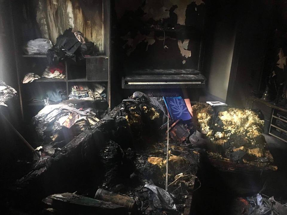 Artistul Florin Apostol a rămas fără casă după ce aceasta a ars din temelii. Apelul disperat al prietenilor | FOTO