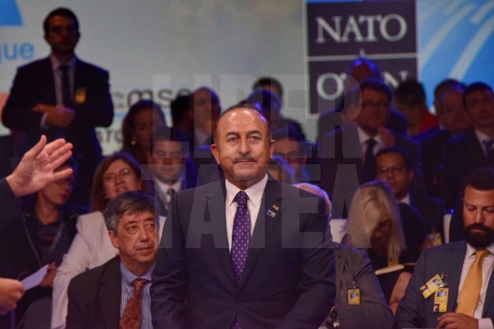 UPDATE | Discuții grele în timpul summitului NATO. Trump și-a schimbat tonul după ce a vorbit cu Merkel
