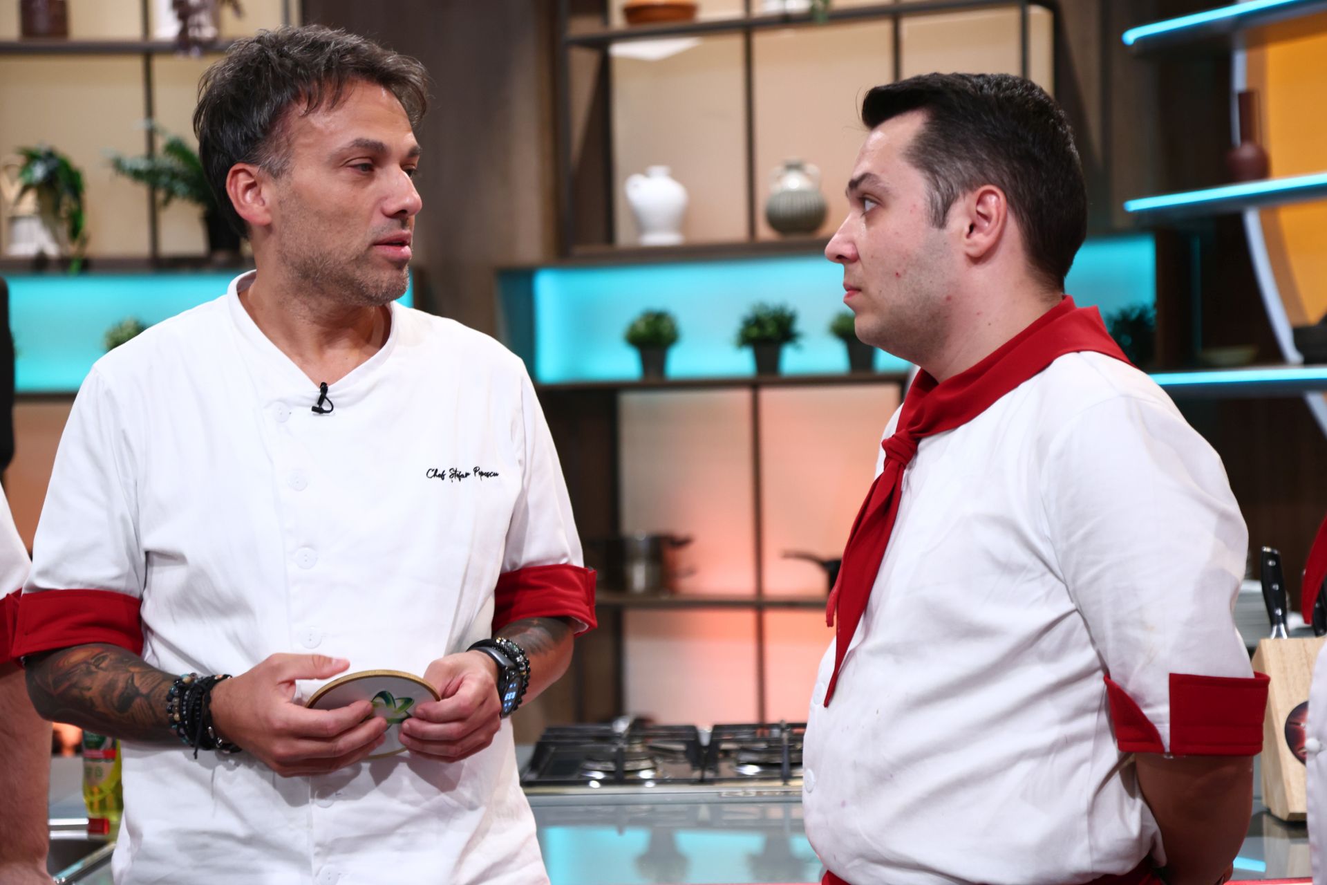 „Chefi la cuțite”, 17 decembrie 2024. Șerban Hulpaș a părăsit competiția culinară de la Antena 1