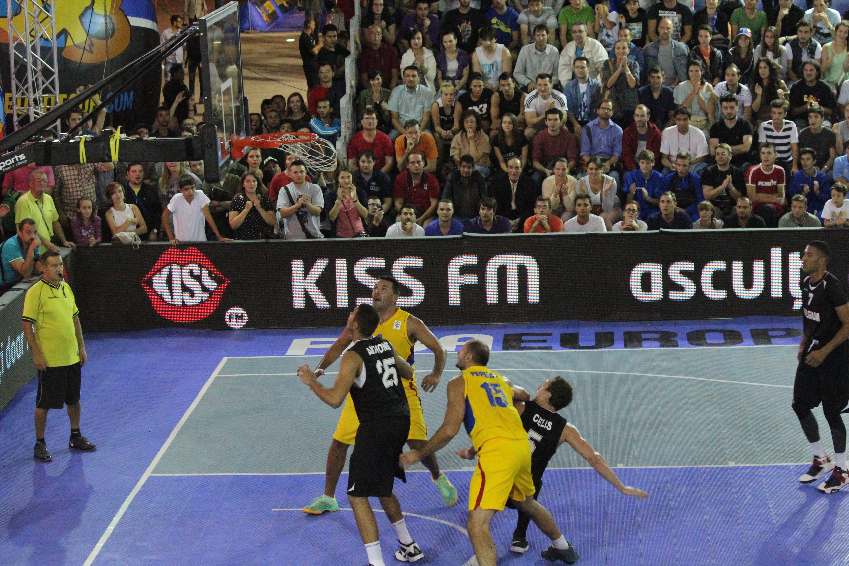 GALERIE FOTO & VIDEO / România joacă astăzi în semifinalele CE de baschet 3x3