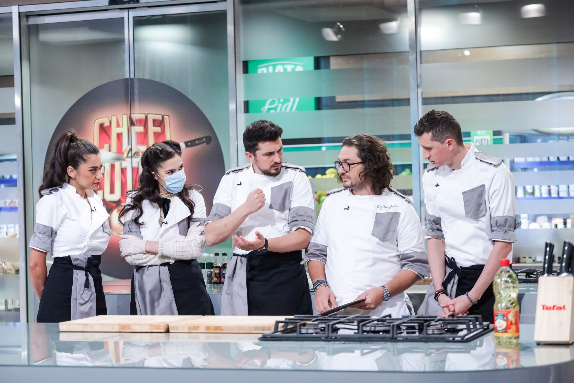 „Chefi la cuțite” 12 iunie. Amalia Esa, concurenta din echipa lui Cătălin Scărlătescu, a fost eliminată din competiție