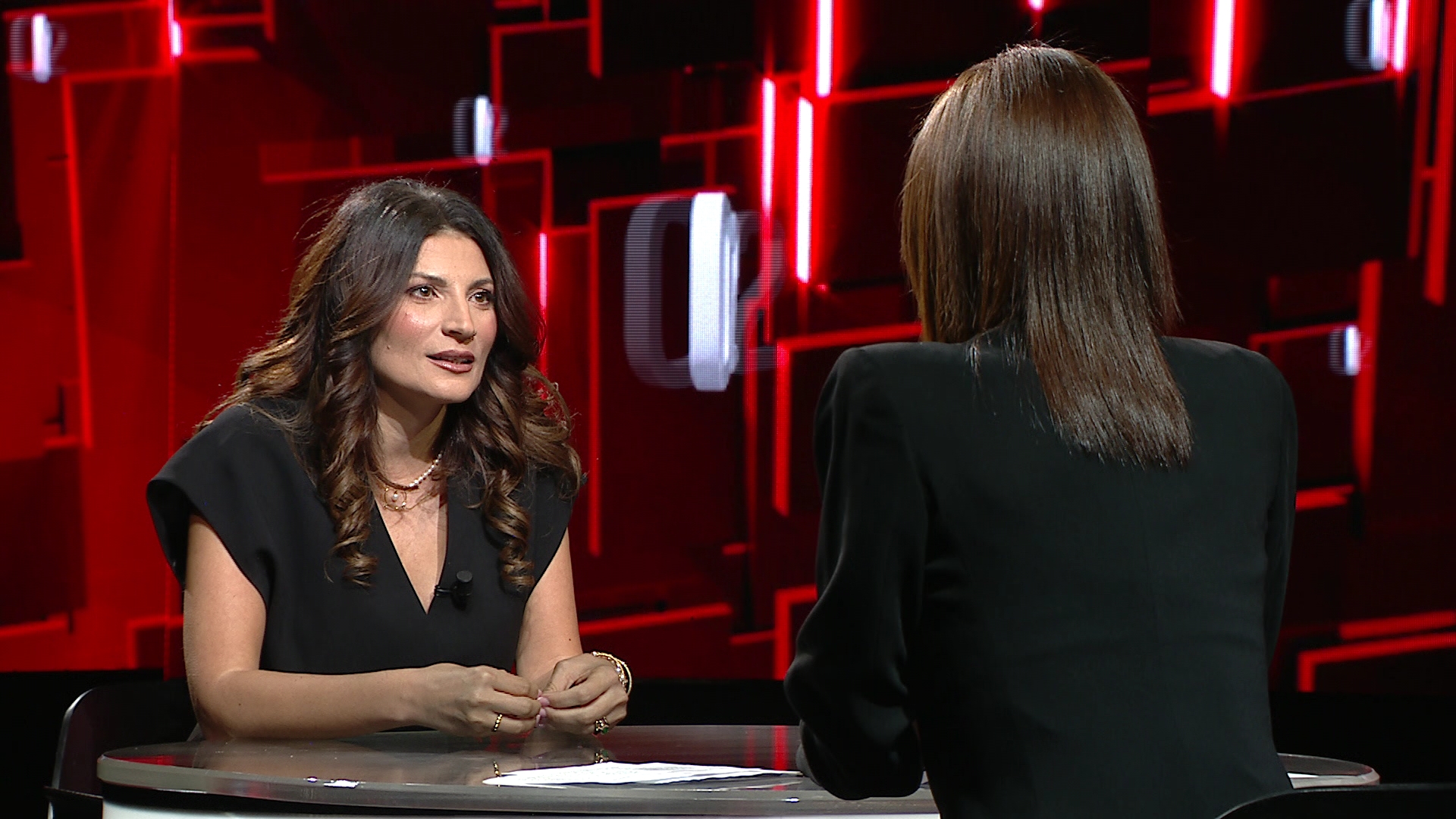 Ce a făcut Ioana Ginghină cu banii primiți pentru a poza nud în Playboy. Familia a susținut-o: „Datorită tatălui meu am pozat”