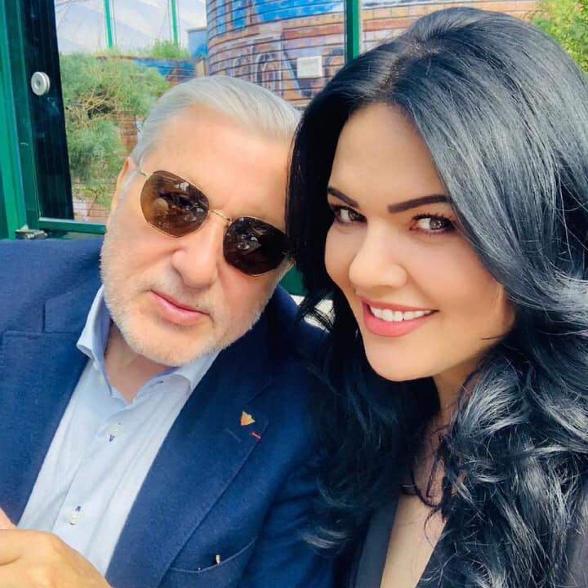 Ioana Năstase a avut nevoie de intervenția medicilor după ce în ultima vreme s-a simțit rău. „M-am așezat pe scări, să nu se întâmple altceva”