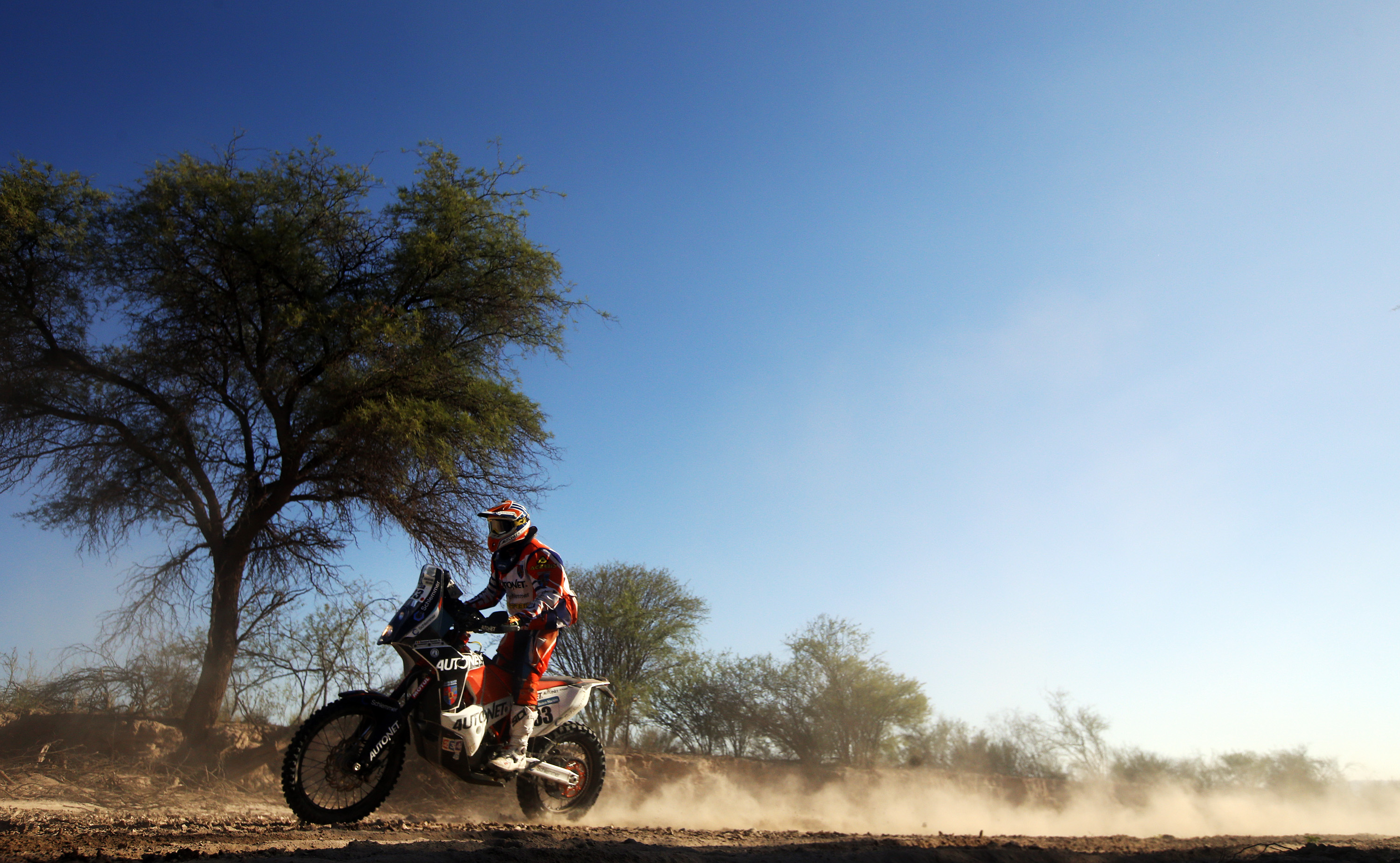 Mani Gyenes, singurul român din Dakar, locul 22 în etapă și pe 14 la general, la clasa moto / FOTO