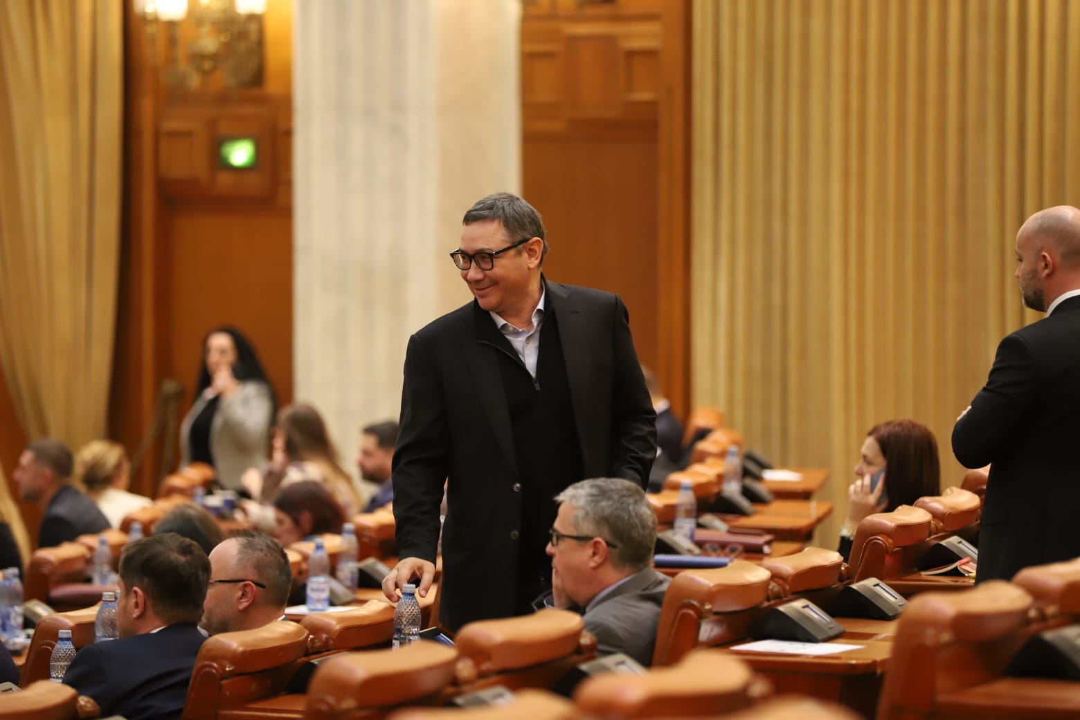 Guvernul Ciolacu 2, învestit după audieri- fulger. Puterea a tremurat până în ultimul moment. Ce nu s-a văzut la televizor | Reportaj
