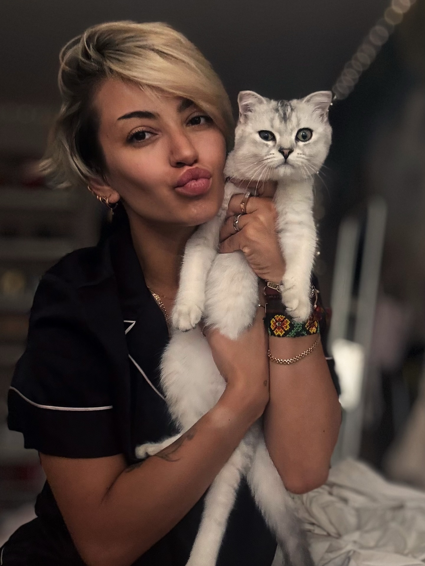 Motivul pentru care Giulia Anghelescu a renunțat la muzică. Vedeta își schimbă profesia: „Cred că e bine să știi când să te oprești”