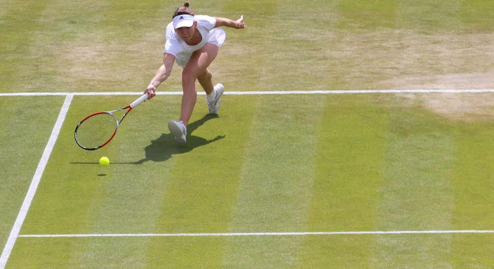 FOTO / Halep şi Mergea, calificaţi în turul II. Niculescu şi Begu, eliminate
