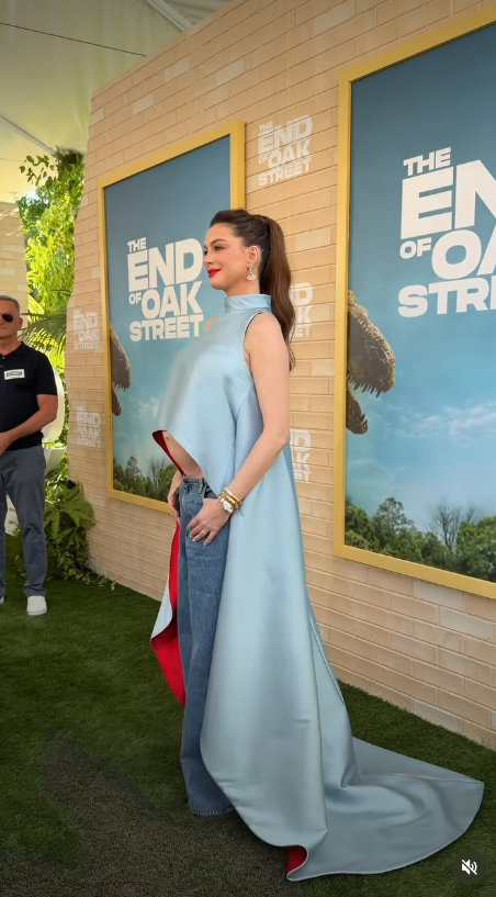 Anne Hathaway, reacție amuzantă după valul de critici la adresa ei. „Veniți cu mine în haosul petrecerii!”