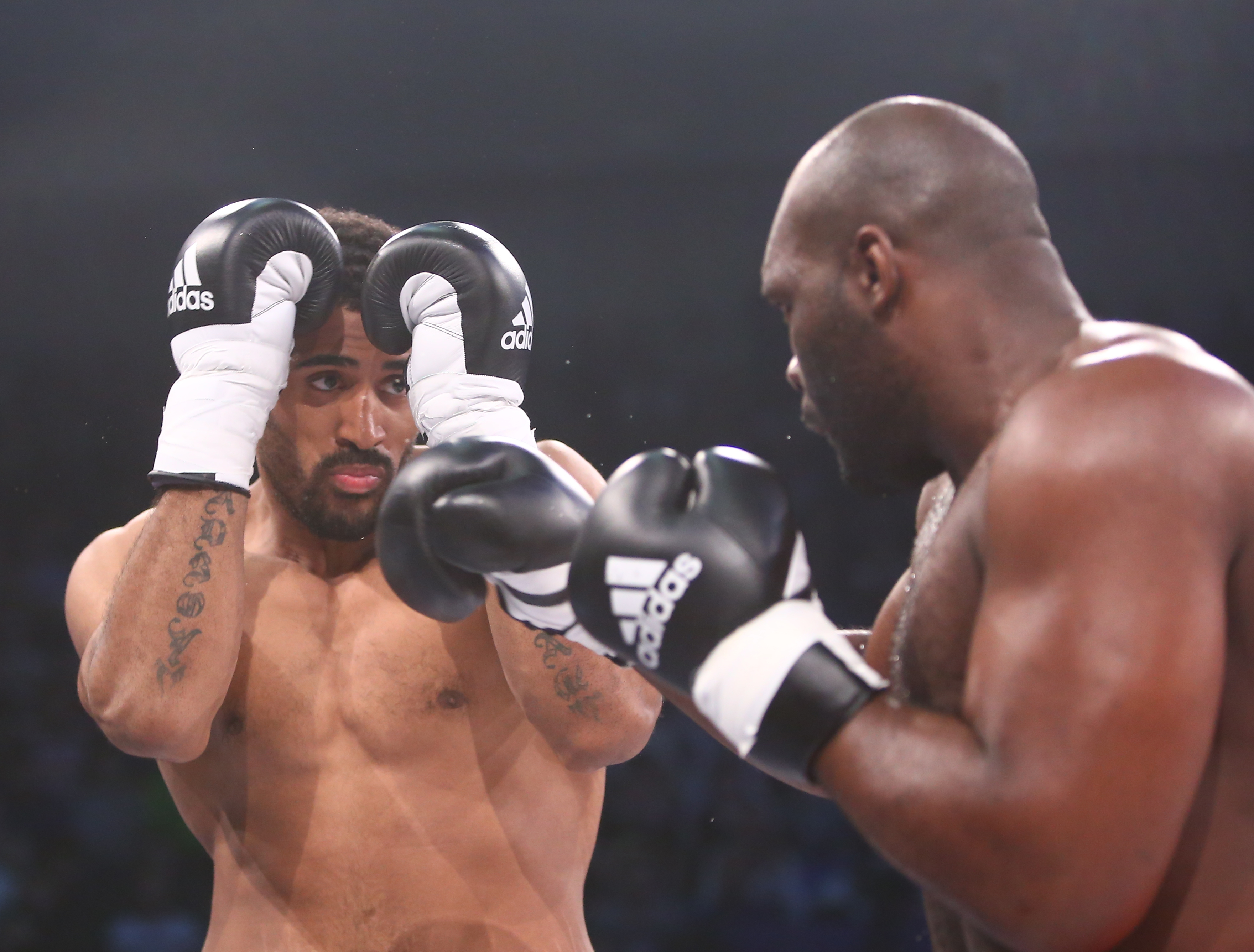 Meciul în urma căruia Amansio Paraschiv a devenit campion mondial Superkombat New Heroes! VIDEO& FOTO
