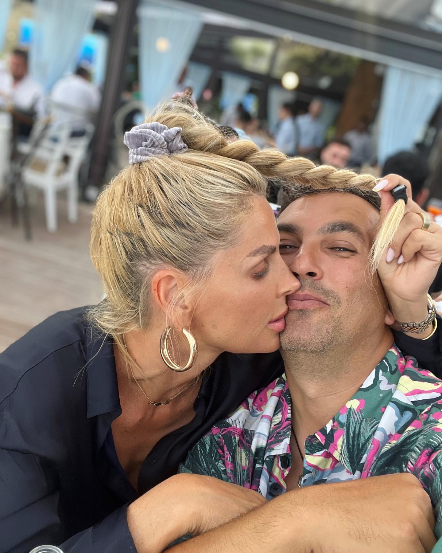 Anunțul făcut de Andreea Bănică după 15 ani de căsnicie cu Lucian Mitrea: „Ăștia suntem noi”. Au apărut fără verighete
