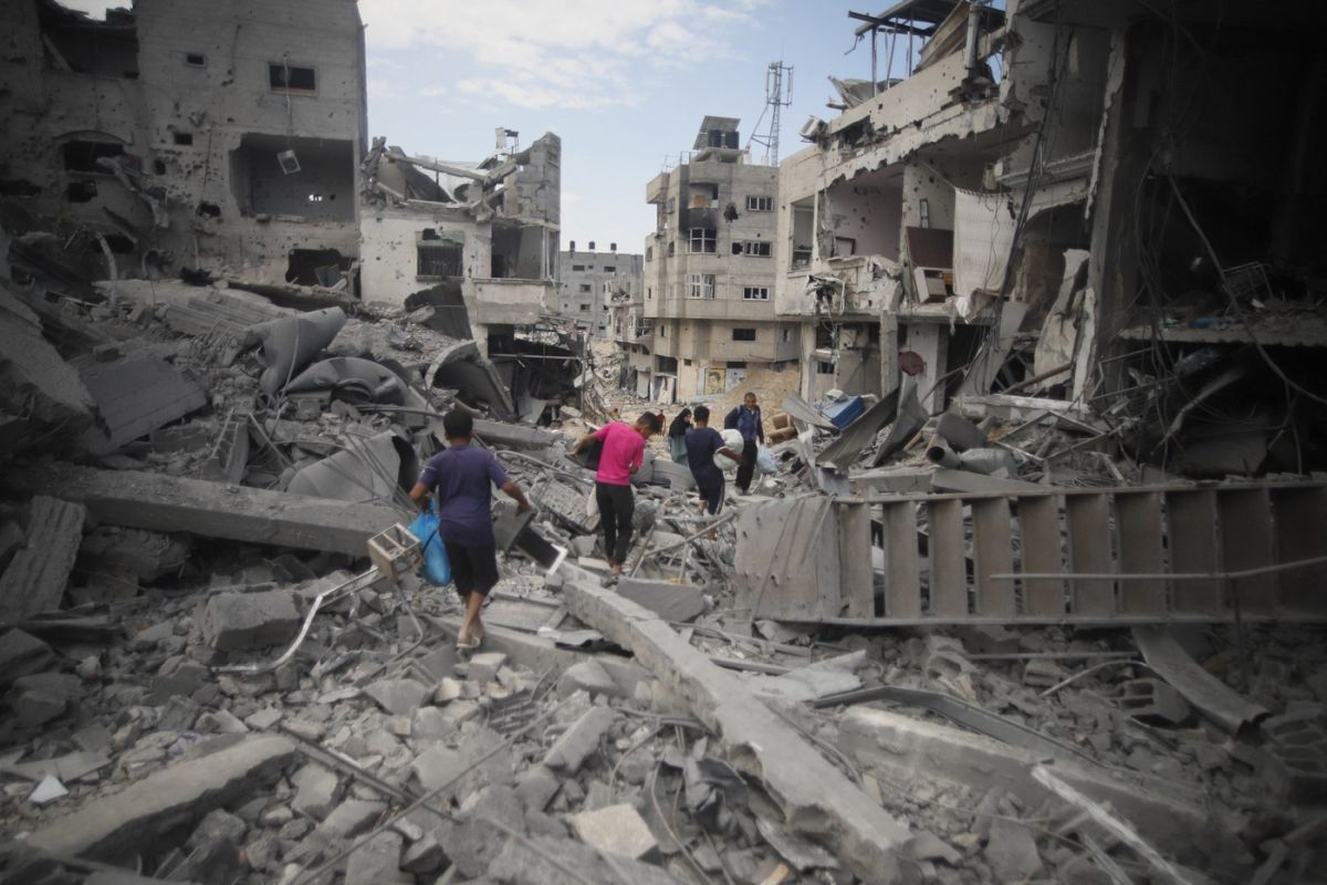 „Nu a mai rămas nimic”. Civilii au găsit un oraș în ruine la întoarcerea în Khan Younis după retragerea armatei israeliene