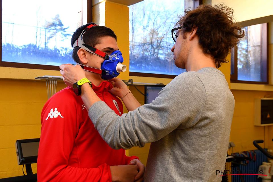 Răzvan Marin a fost prezentat oficial de Standard | FOTO&VIDEO