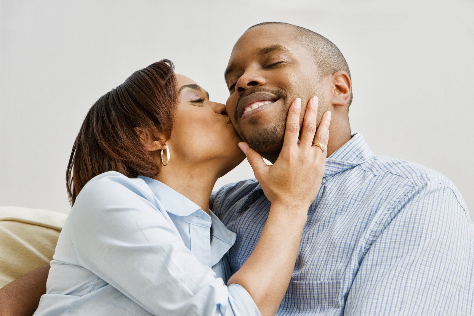 Personality traits men look for in a potential wife [ghheadlines]