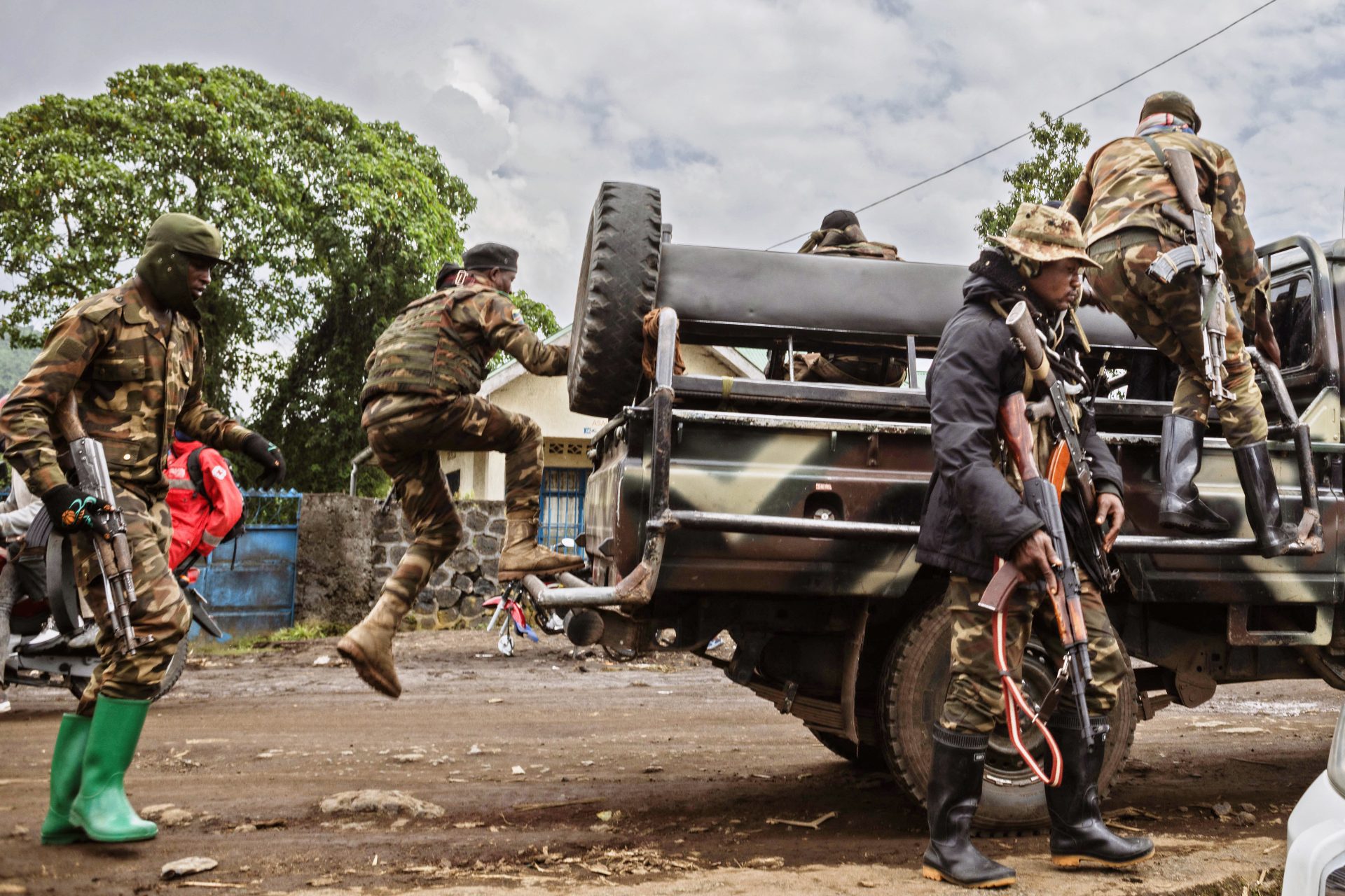 DR Congo holds firm on no-talks policy with M23 rebels despite global push
