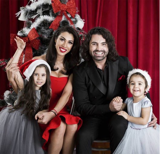 Pepe, ședință foto alături de familia lui. A păstrat tradiția de Crăciun