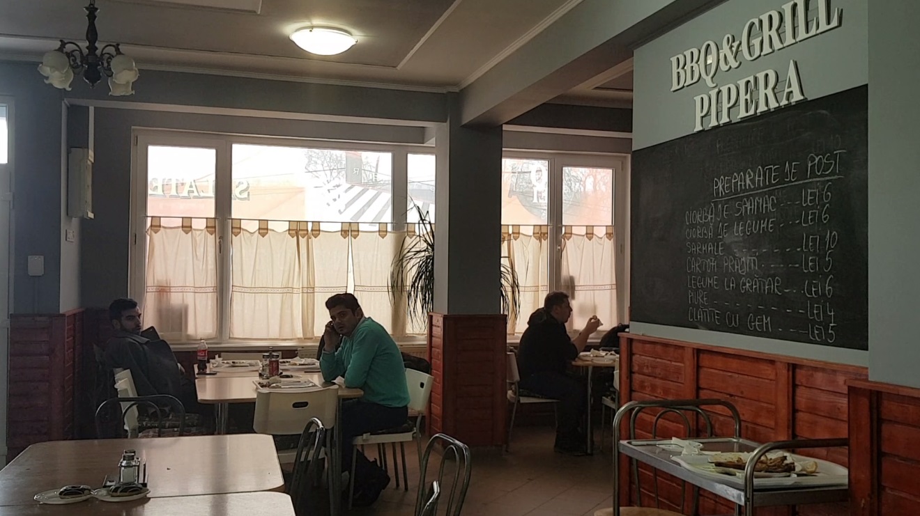 #salvatipipera | Mama Lili, bucătăreasa care gătește cu dragoste pentru corporatiști, la cantina de la capătul tramvaiului 16