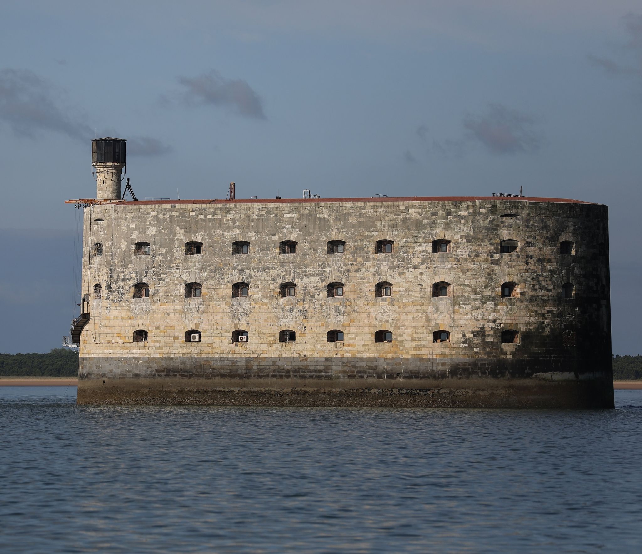 EXCLUSIV. Cosmina Păsărin intră în Fort Boyard cu fostul iubit: «Eu încă aștept ca George să mă ceară de soție»