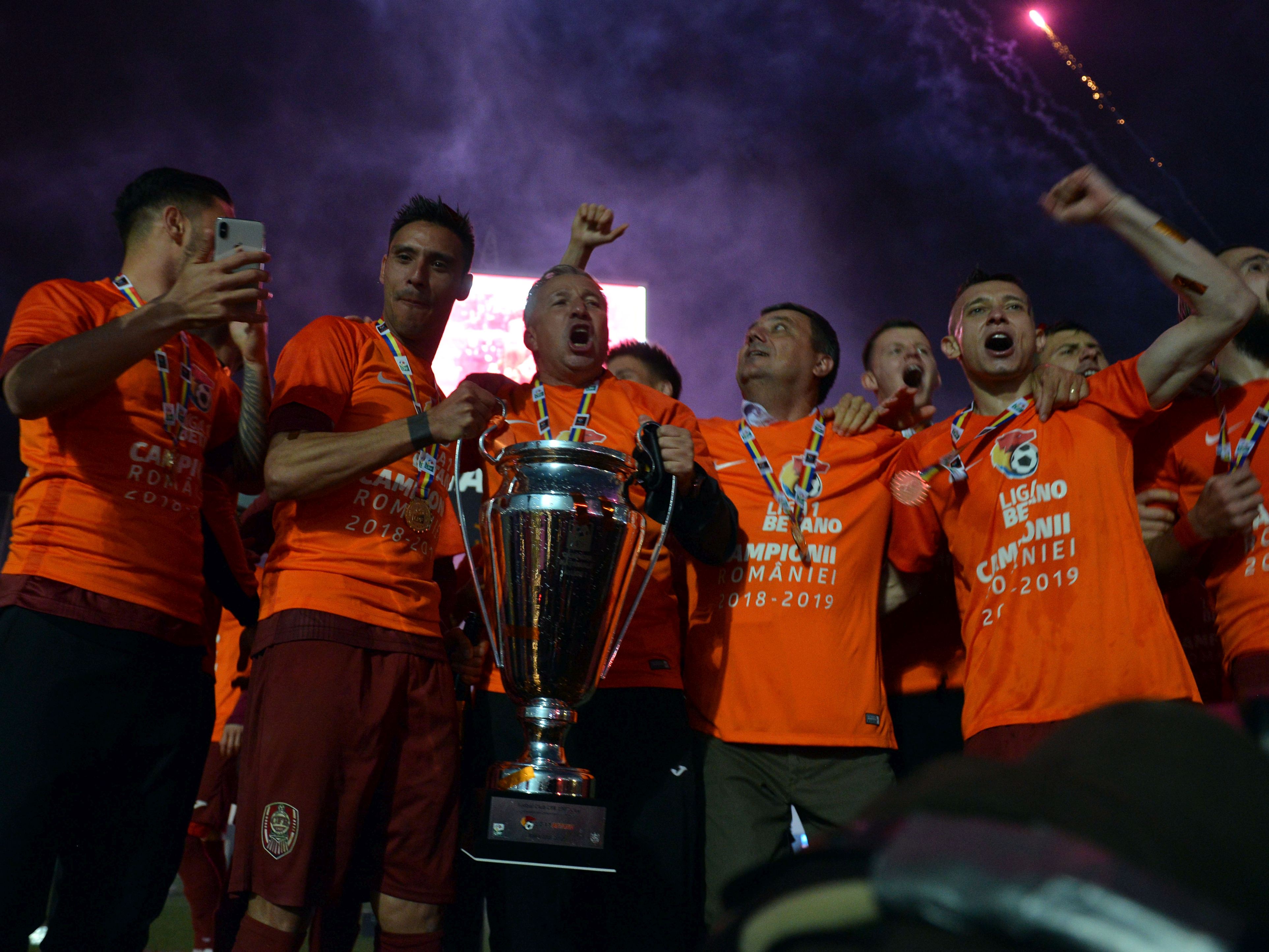 CFR, aroganță către FCSB: ”Următorii trei ani sper ca tot noi să ieșim campioni”