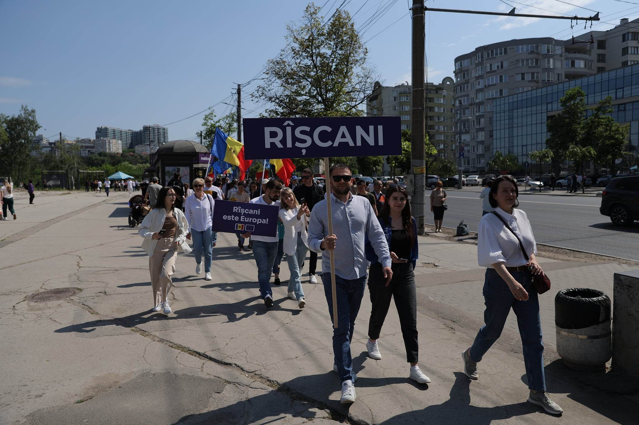 CORESPONDENȚĂ DIN CHIȘINĂU. Zeci de mii de moldoveni, la mitingul din Piața Marii Adunări Naționale. Maia Sandu: „Vrem să fim membri UE în 2030. Nu mai vrem să fim sub șantajul Kremlinului”. Șefa PE, mesaje în română. VIDEO