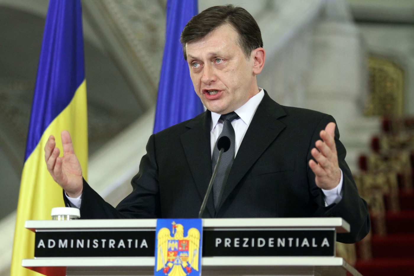 Crin Antonescu, candidatul PSD-PNL-UDMR la Președinția României I Portret