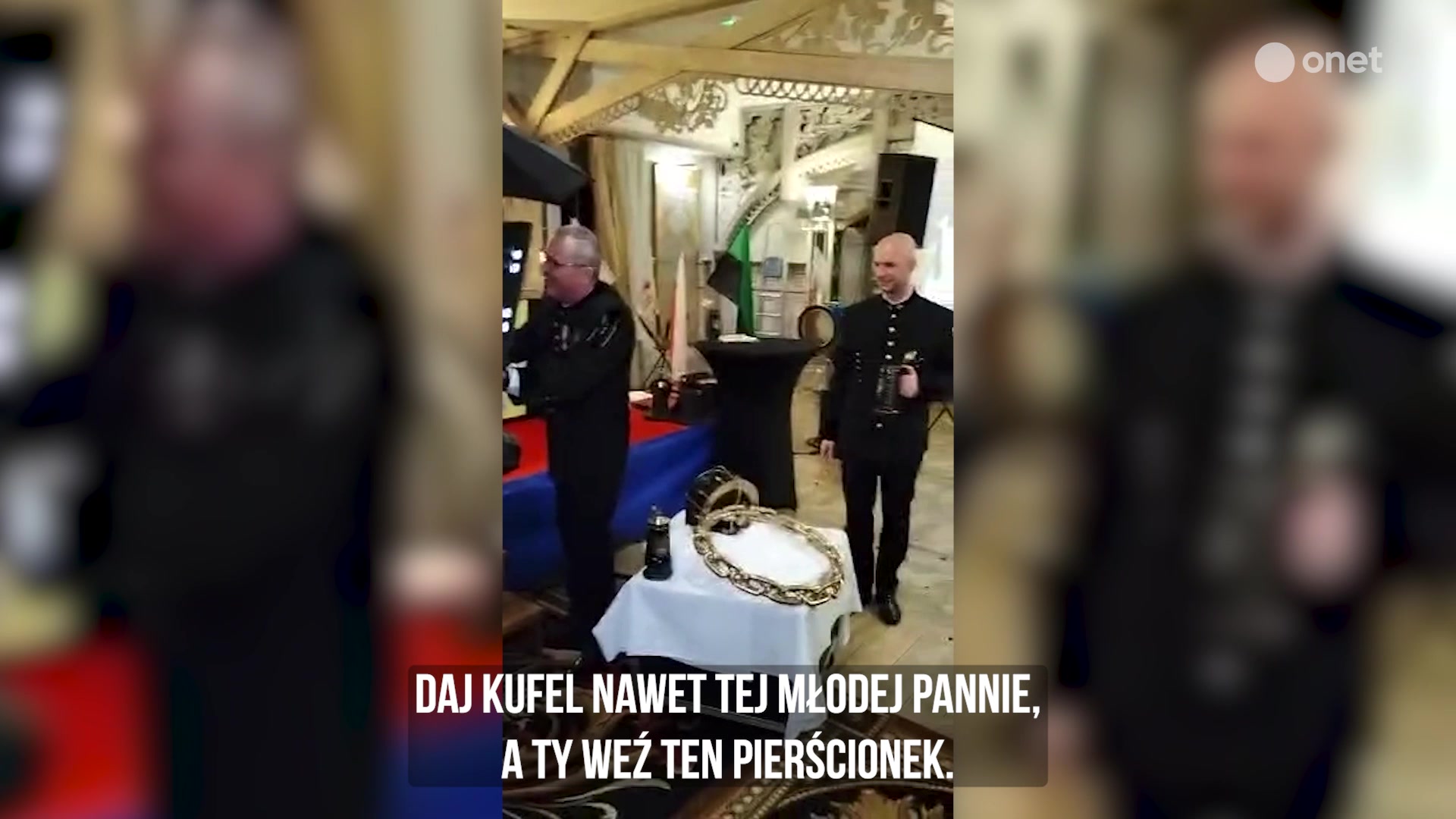 Drwiny z pupila Kaczyńskiego. Wziął "ślub" z górnikiem przebranym za kobietę [WIDEO] - Lublin