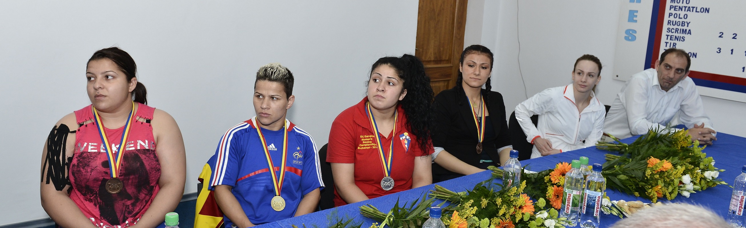 CSA Steaua le-a premiat pe medaliatele de la box şi canotaj