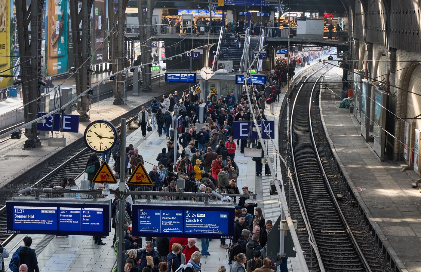 Grevă spontană pe aeroportul din Hamburg, unde e haos și toate zborurile au fost anulate sau amânate