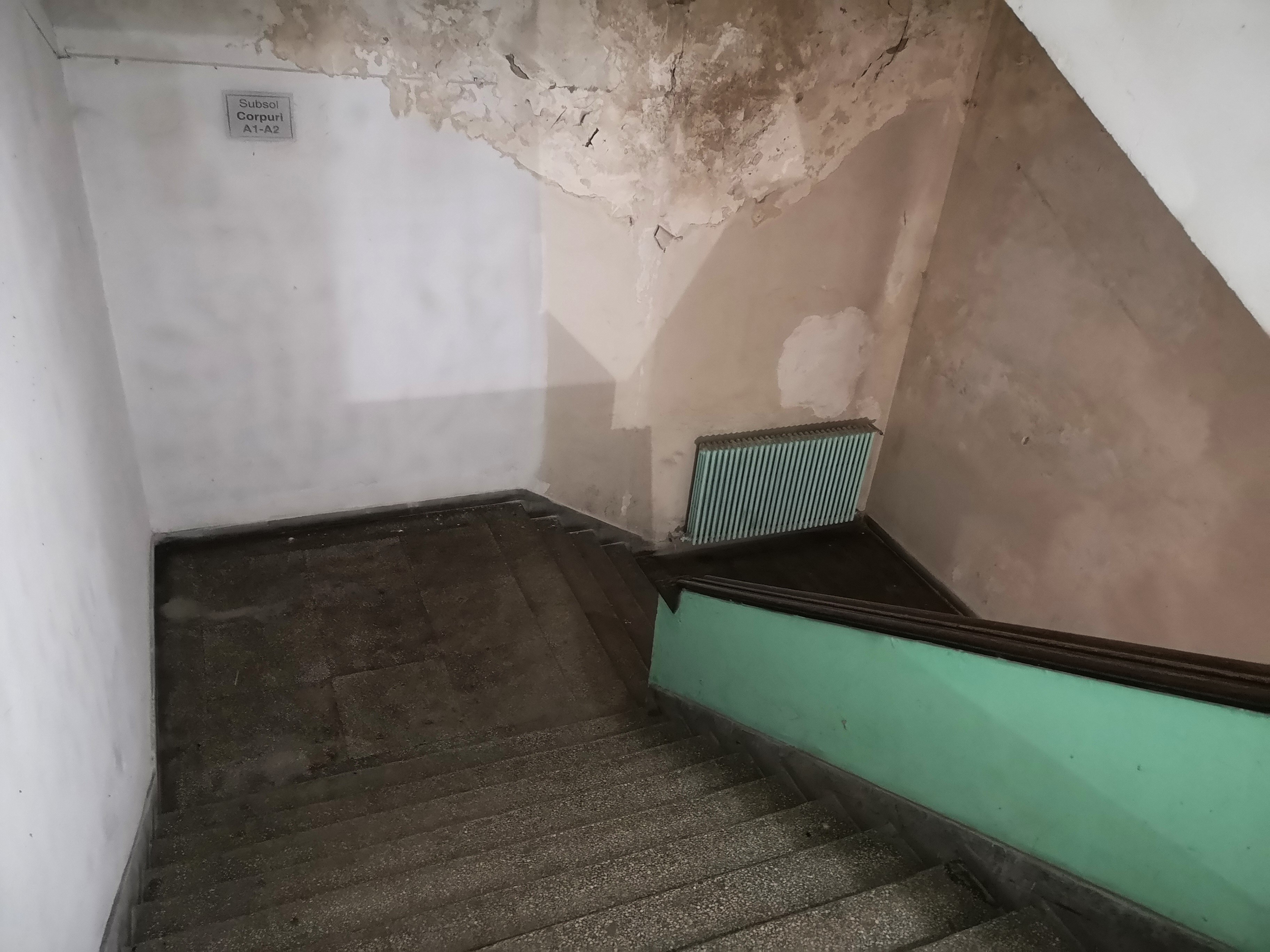 Secretele Casei Scânteii. Ce raportau spionii CIA în anii ’50-‘60 despre tunelurile săpate la 20 de metri sub pământ: „Buncăre amenajate special, cu dușuri, toalete, dormitoare”