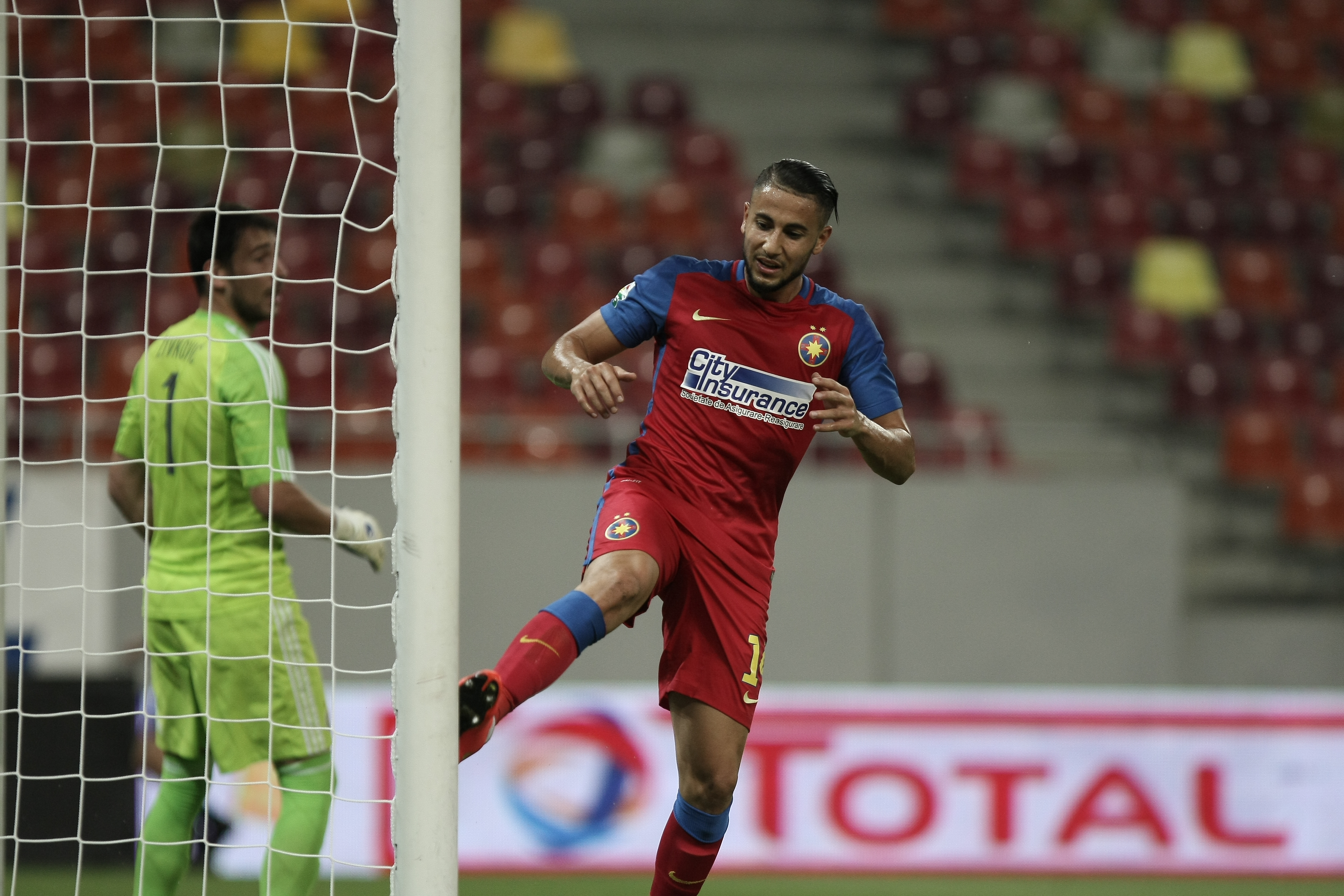 Steaua - Partizan 1-1 (Liga Campionilor, turul III preliminar, prima manșă). Gigi s-a rugat, Varela a egalat, iar calificarea în play-off se decide în infernul de la Belgrad / LIVE BLOG & VIDEO