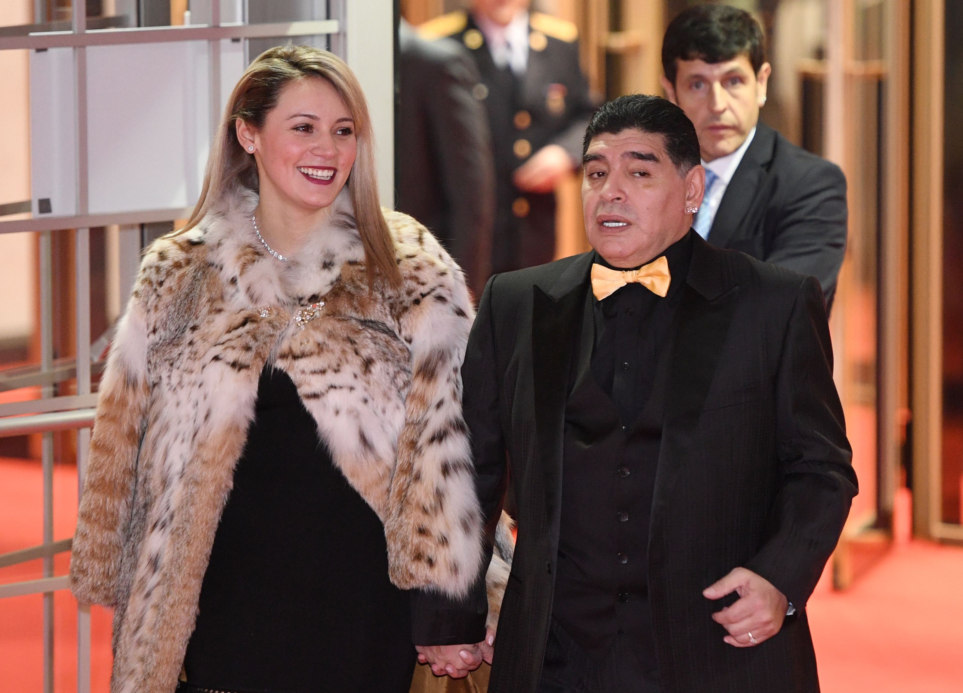 FOTO | Soția lui Mauro Icardi a trecut prin patul lui Diego Maradona: "Se auzea de parcă mutau mobila"