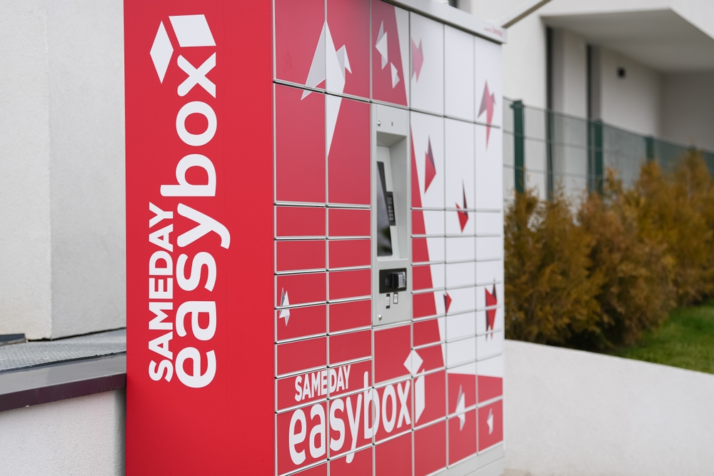 Érdekes okok miatt vonul ki Magyarországról a Sameday Easybox, viszi magával a csomagautomatáit is