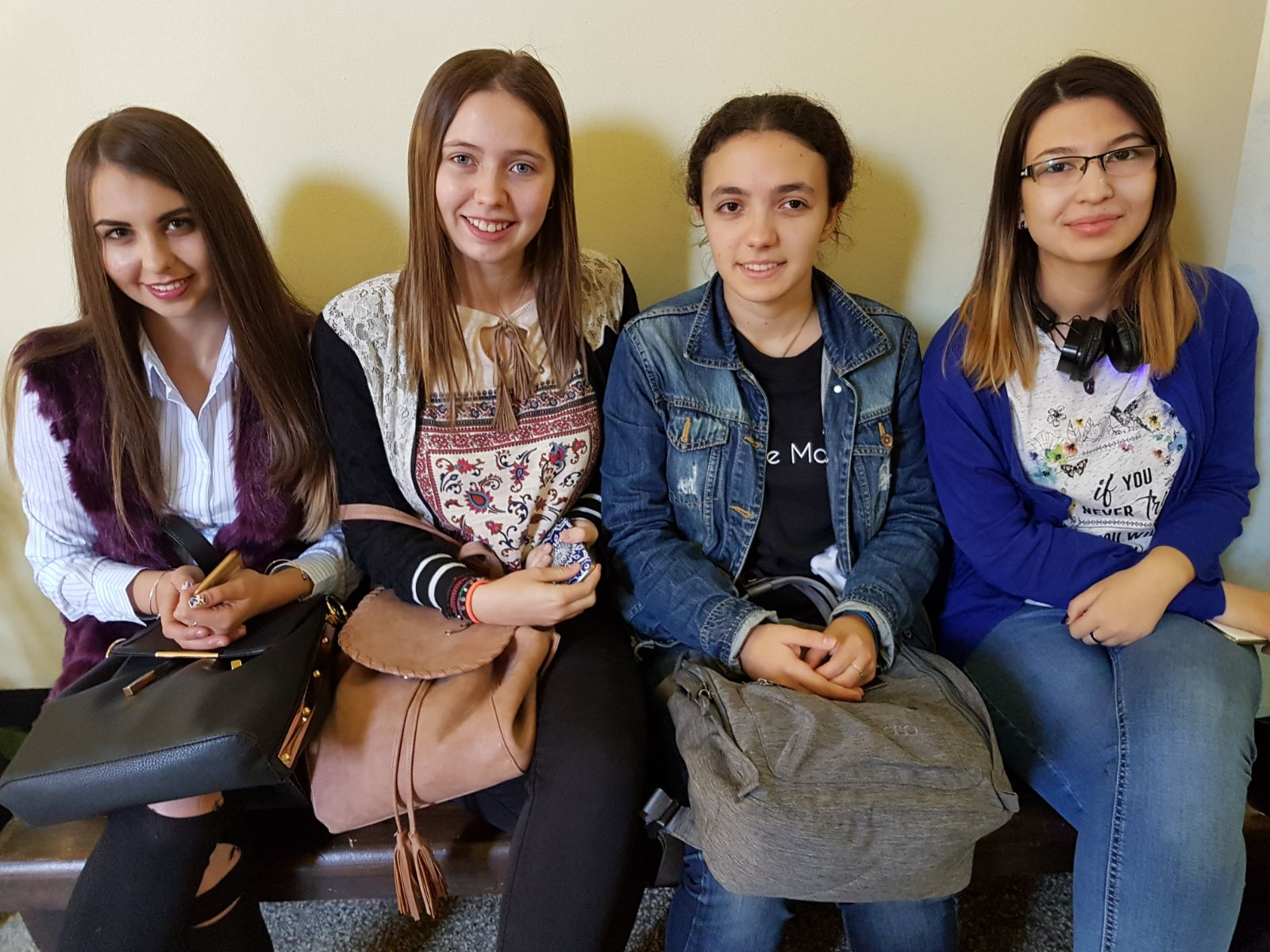 Bobocii de la Medicină ar vrea să lucreze peste hotare. Străinii se văd, în schimb, medici în țara noastră