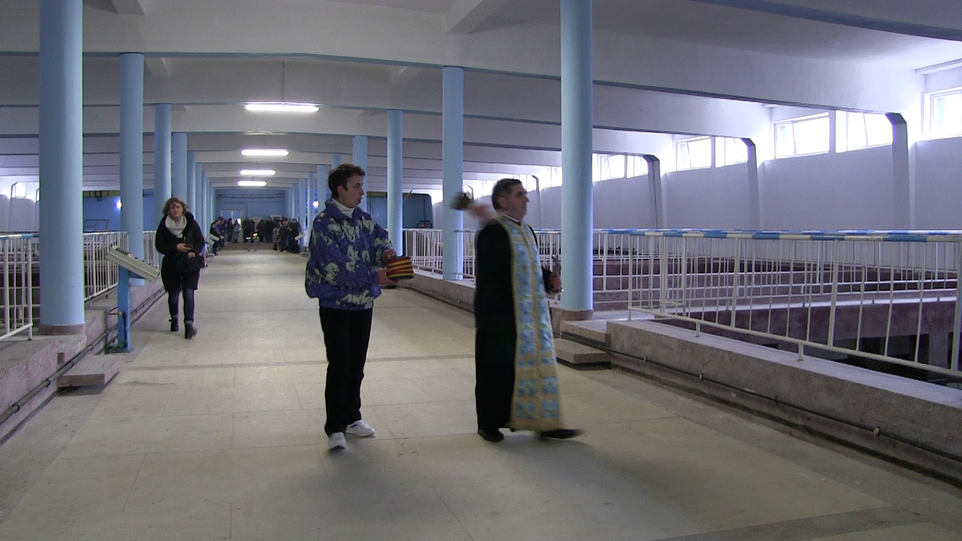 FOTO| Agheasmă la robinete pentru zeci de mii de prahoveni. Cum este posibil acest lucru