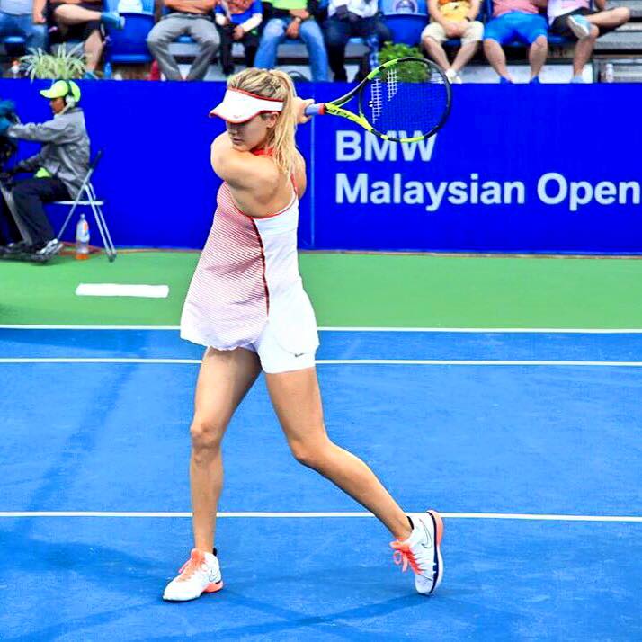 Bouchard, speriată de un gândac de bucătărie!
