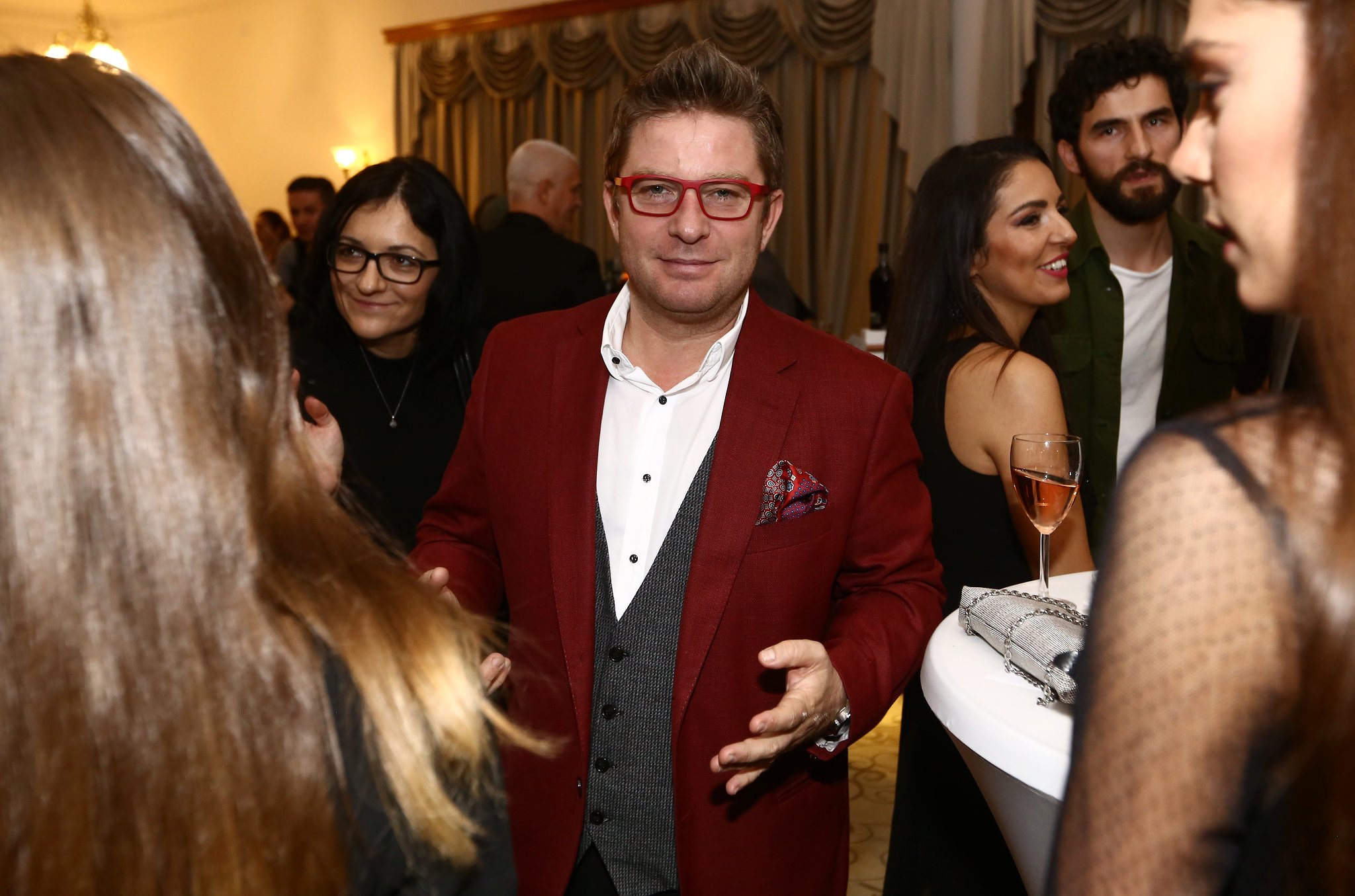 GALERIE FOTO / Vedetele României, apariții spectaculoase la decernarea Premiilor TV Mania 2018