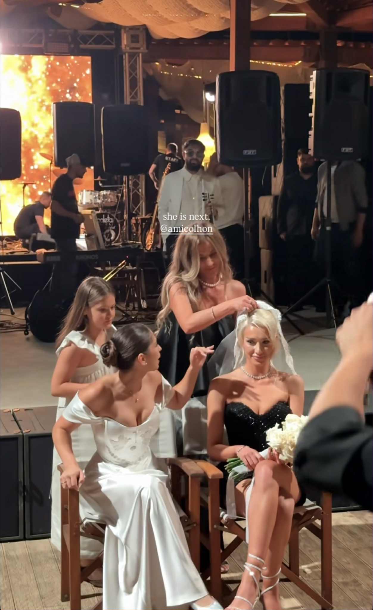 Imagini de la nunta lui Florinel Coman. Mirel Rădoi a fost naș, iar Gigi Becali s-a aflat printre invitați: „Mi-a adus 6 milioane de euro”