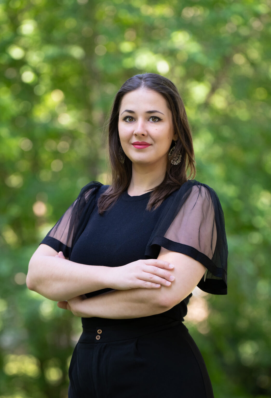 Idegen férfival látták kézenfogva a szegedi politikusnőt – Nyilvános vallomással szállt szembe a zsarolóval Halász Noémi